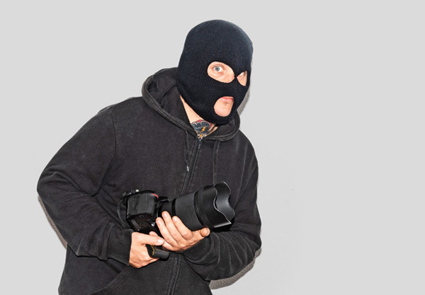 Robber_Camera